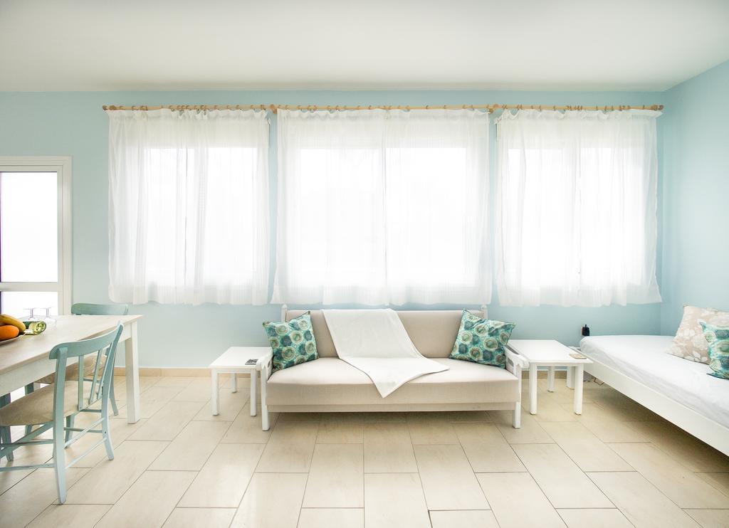 Alcyone Beach House Voroklini Esterno foto